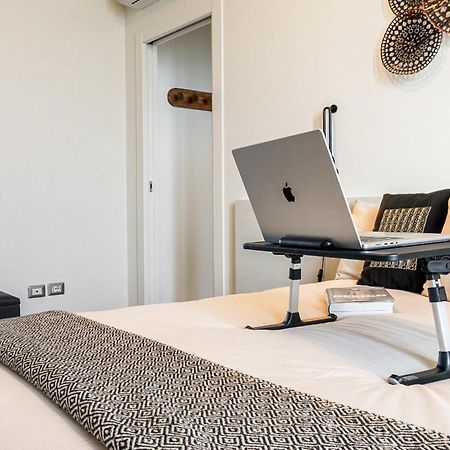 Al 33 Di Via Roma - Apartments Cardano al Campo Kültér fotó
