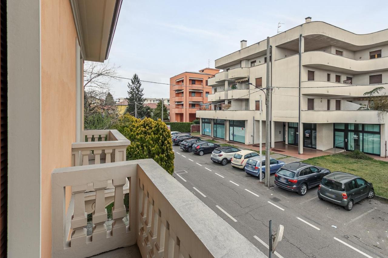 Al 33 Di Via Roma - Apartments Cardano al Campo Kültér fotó