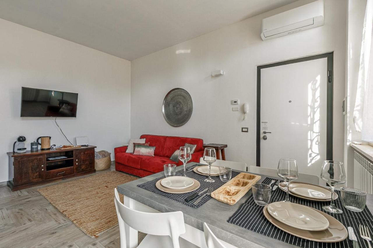 Al 33 Di Via Roma - Apartments Cardano al Campo Kültér fotó