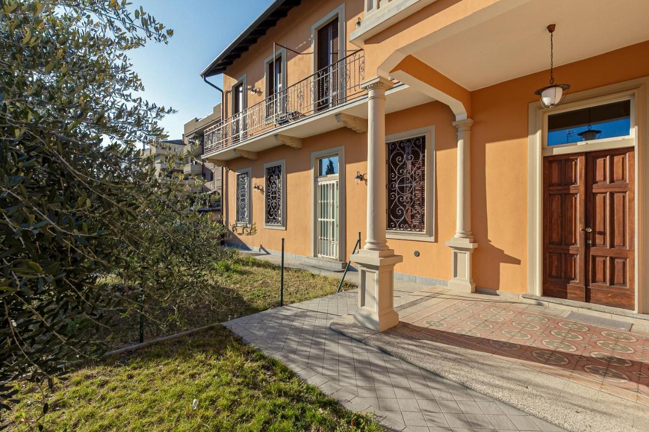 Al 33 Di Via Roma - Apartments Cardano al Campo Kültér fotó